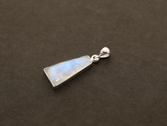 Natural Rainbow Moonstone Pendants With 18" Inches Chain for Women in Sterling Silver (Pack of 1, Bezel-Set)