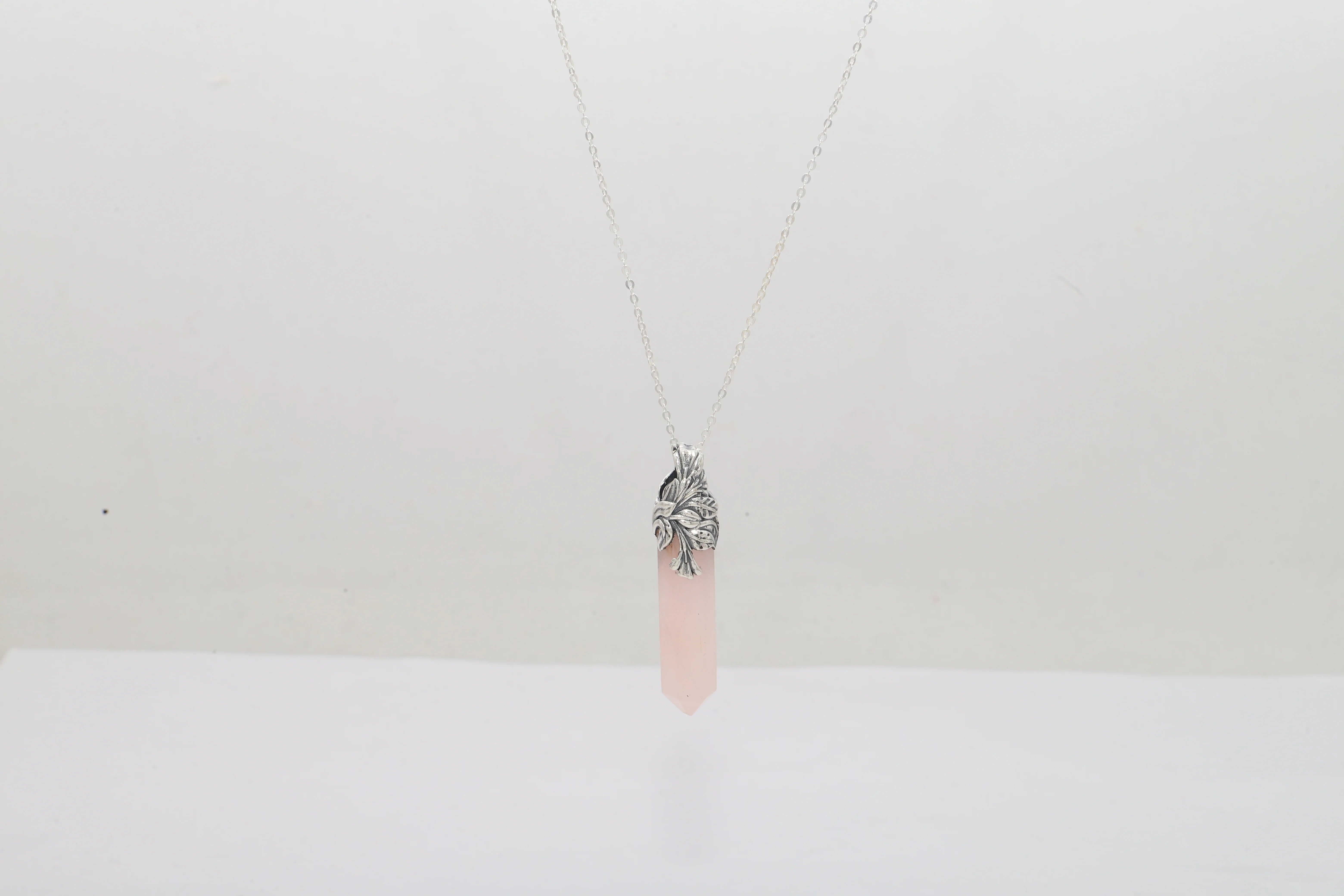 rose quartz pendant