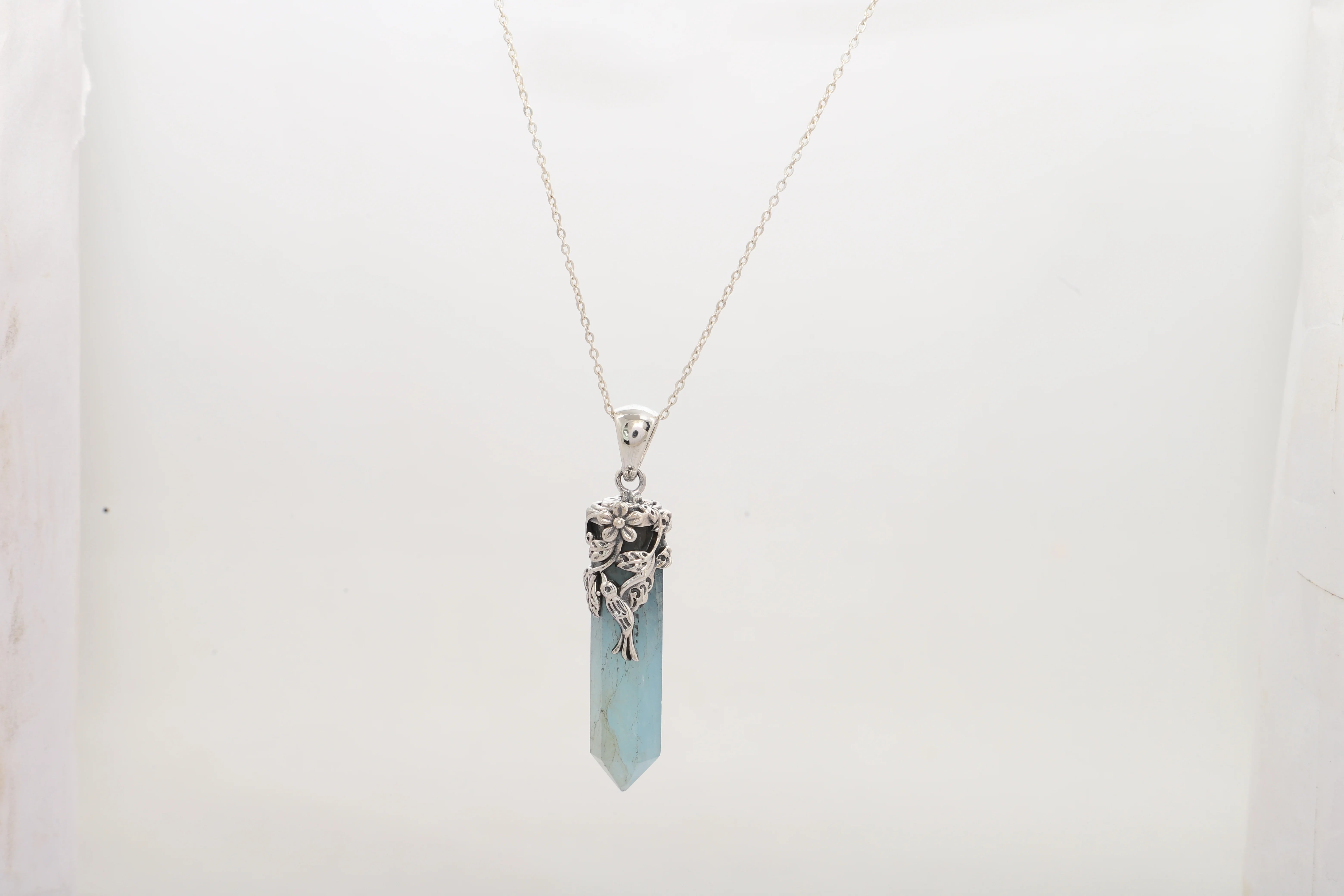 aquamarine pendant