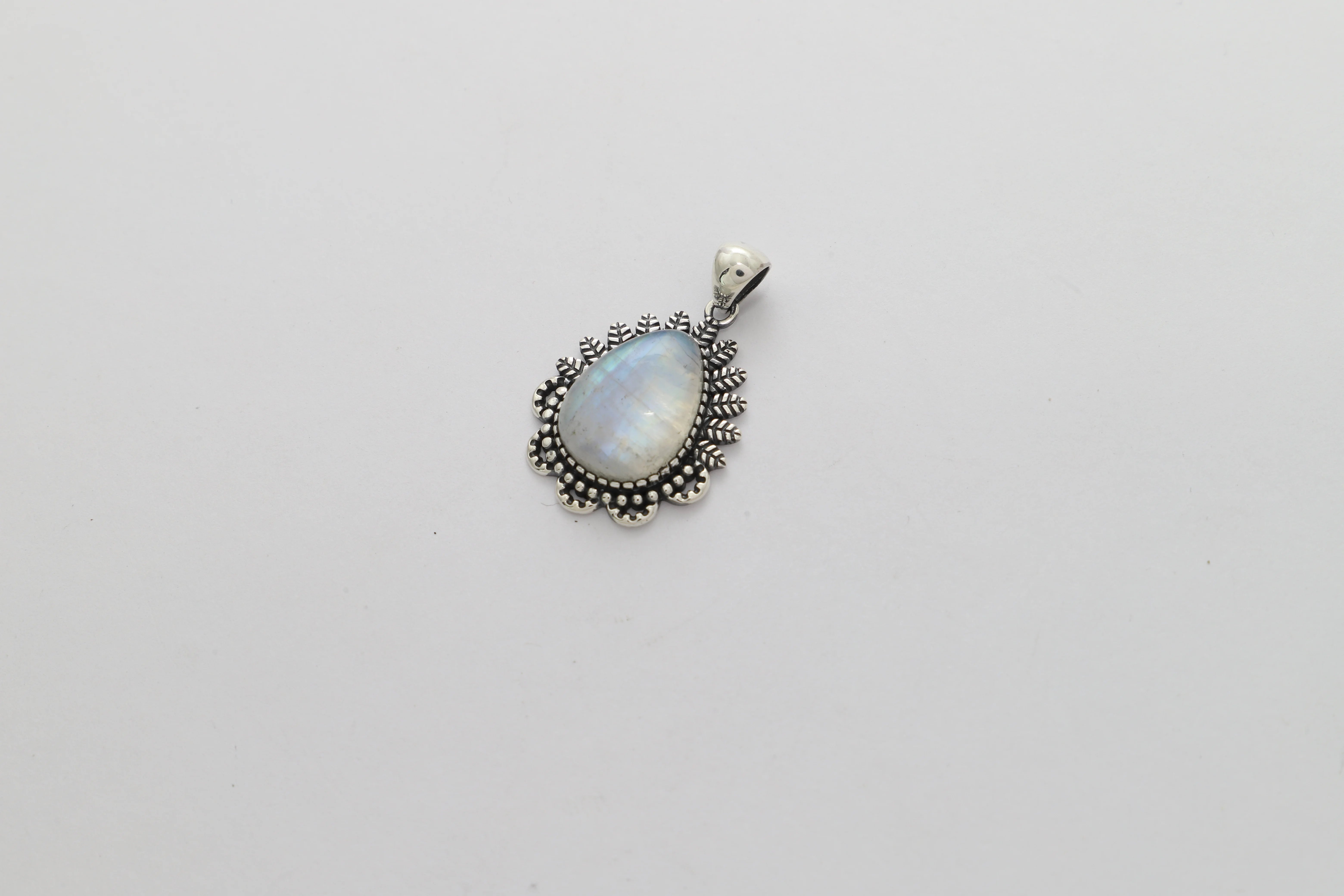 rainbow moonstone pendant