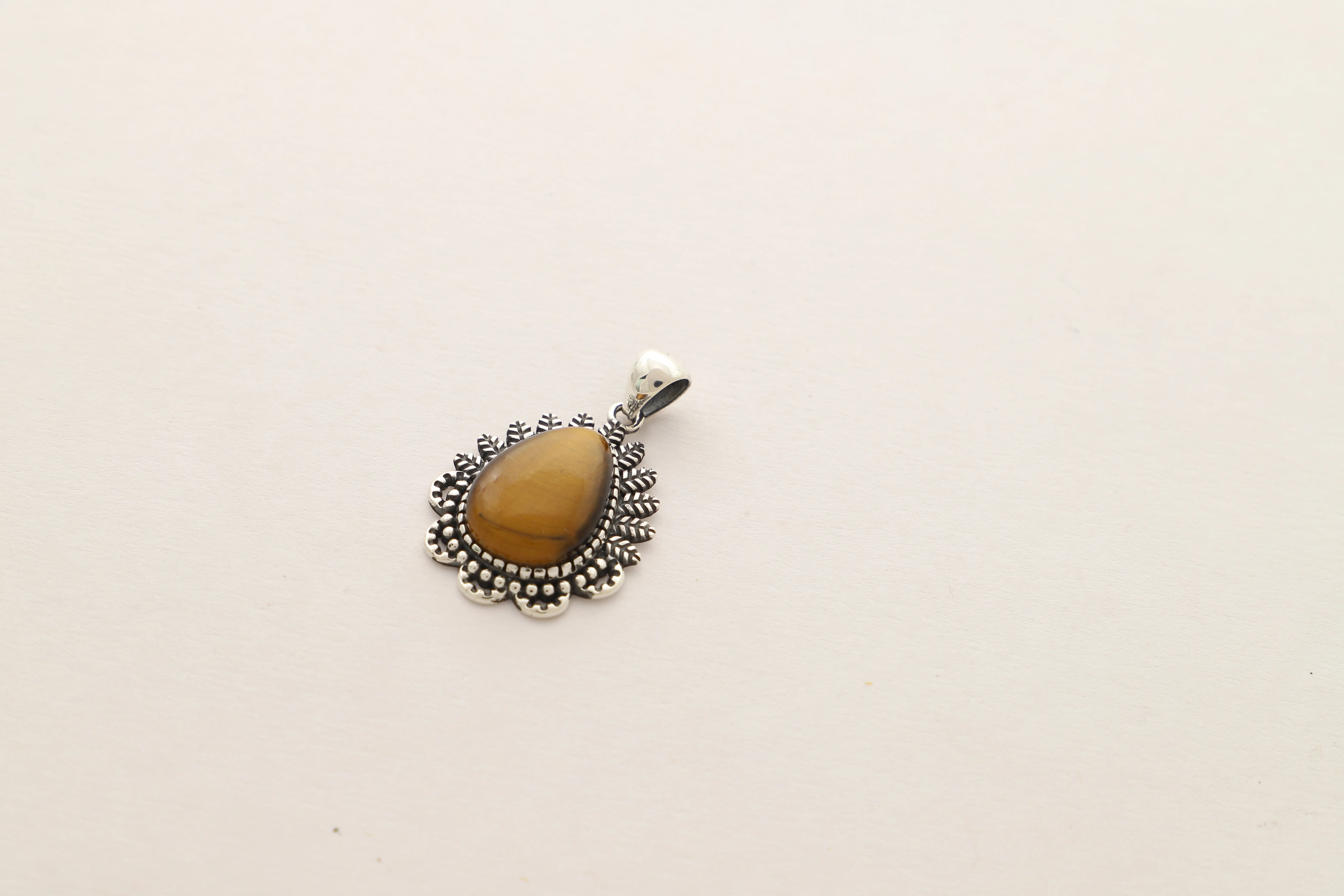 tiger eye pendant