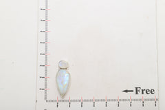 rainbow moonstone pendant