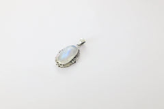 rainbow moonstone pendant