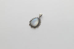 rainbow moonstone pendant