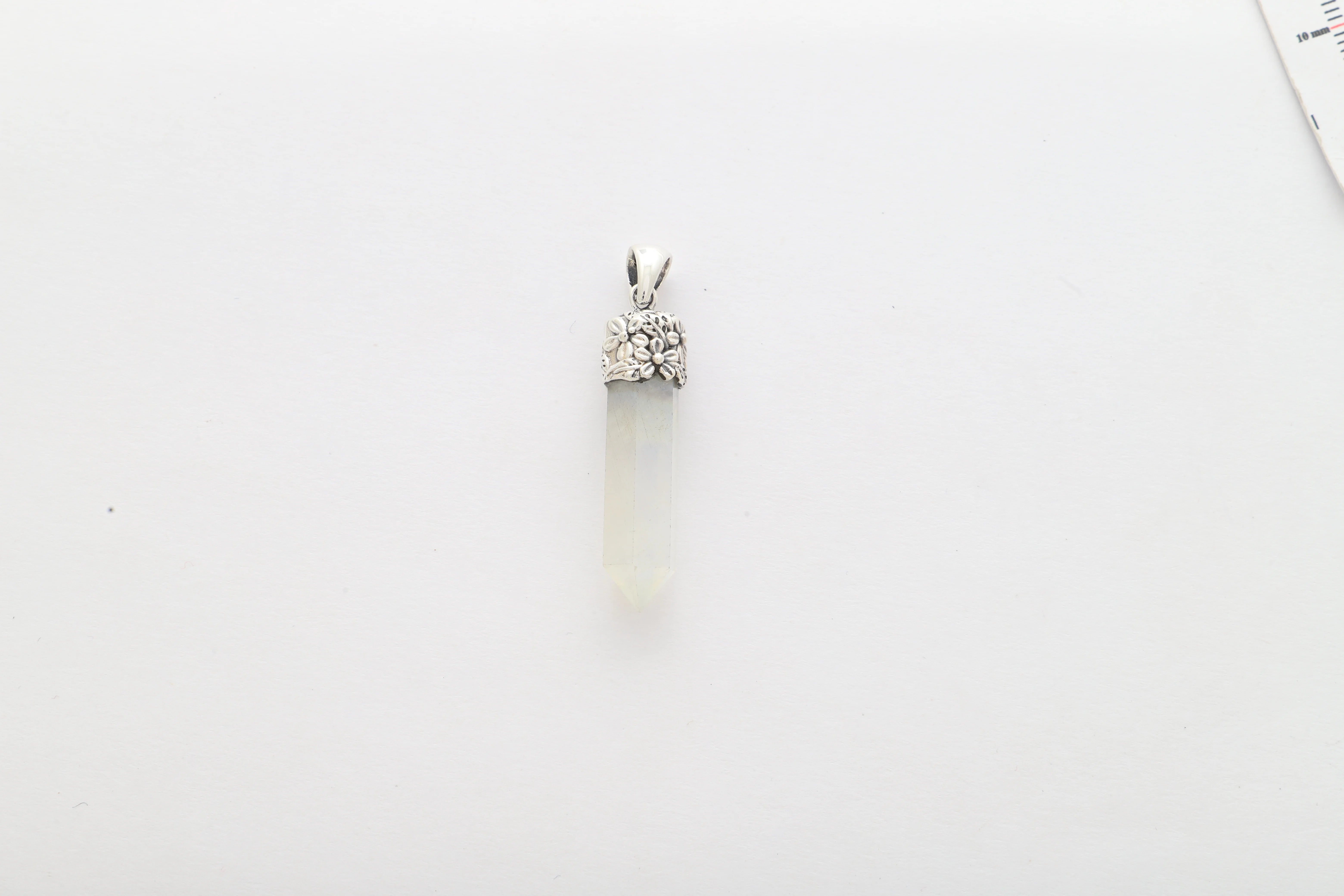 rainbow moonstone pendant