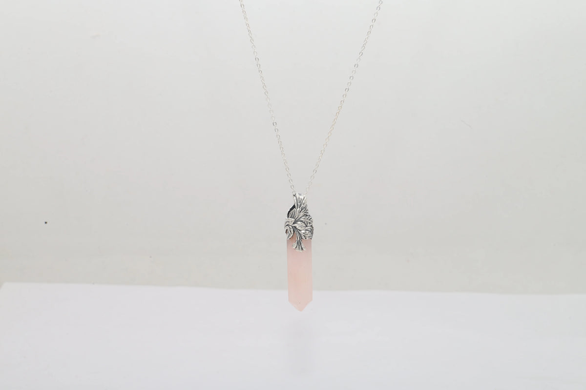 rose quartz pendant