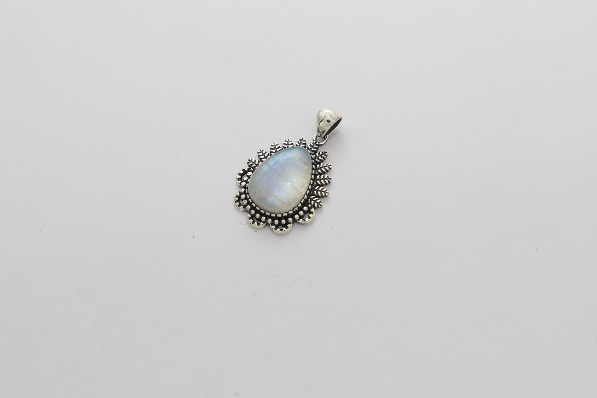 rainbow moonstone pendant