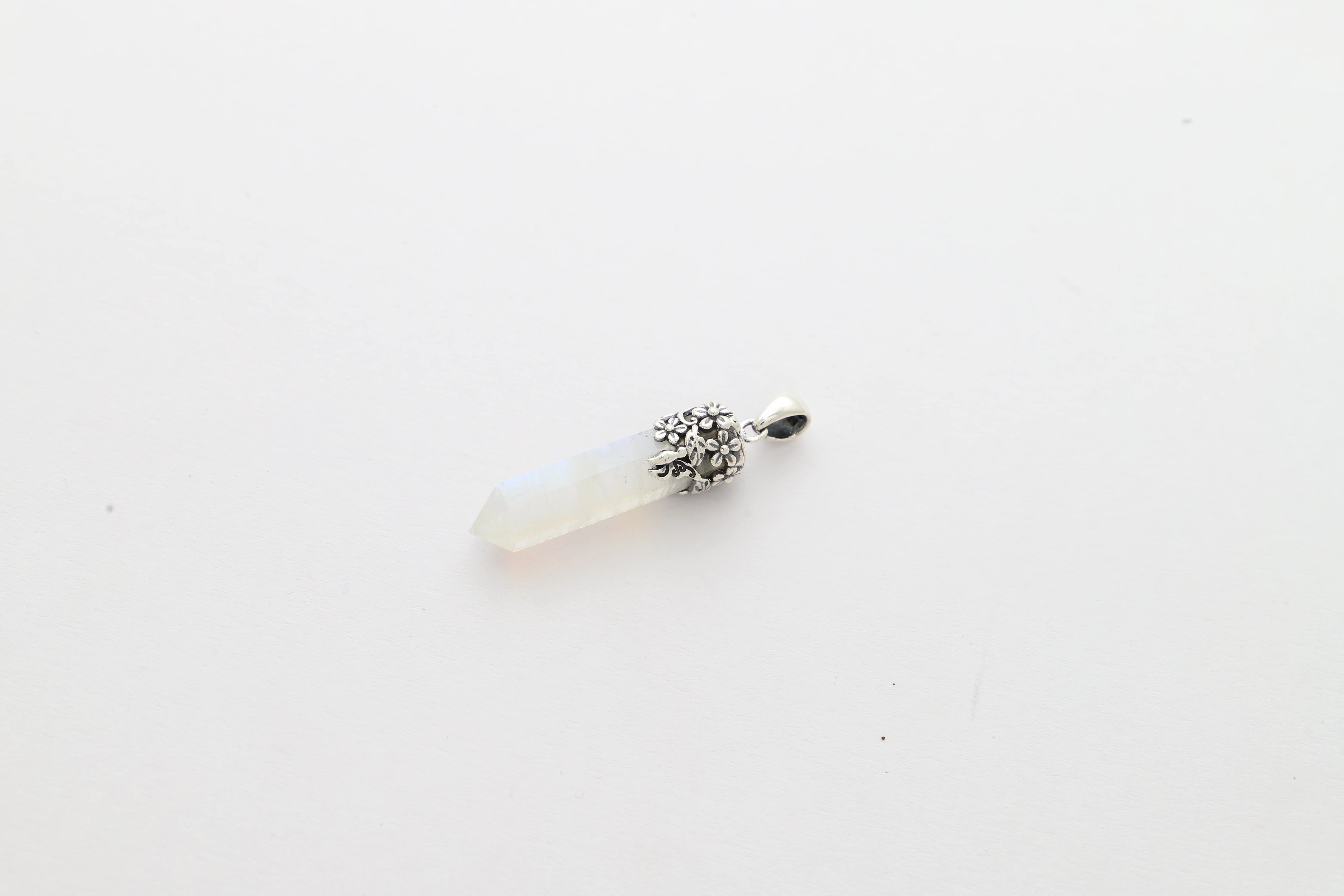 rainbow moonstone pendant