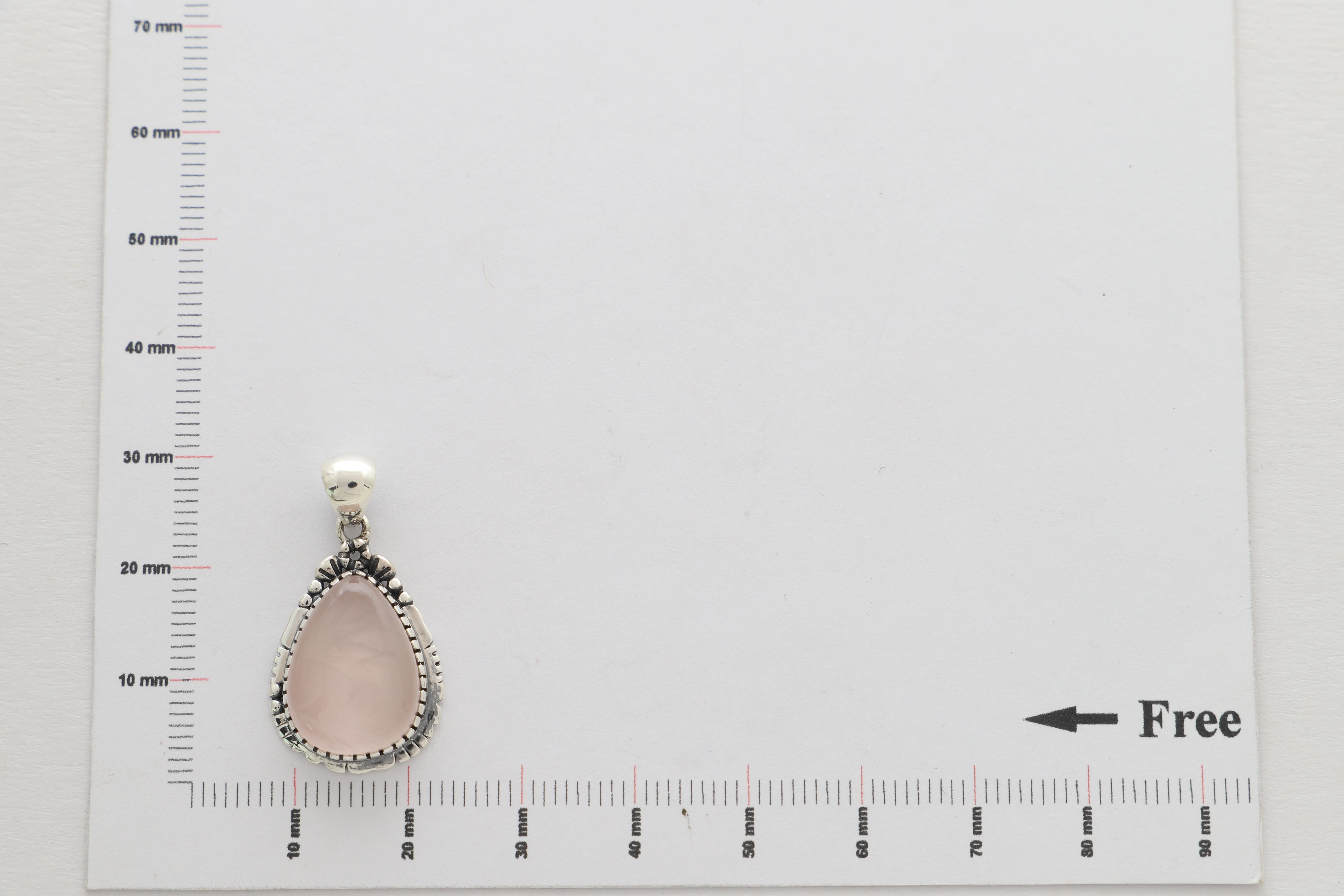 rose quartz pendant