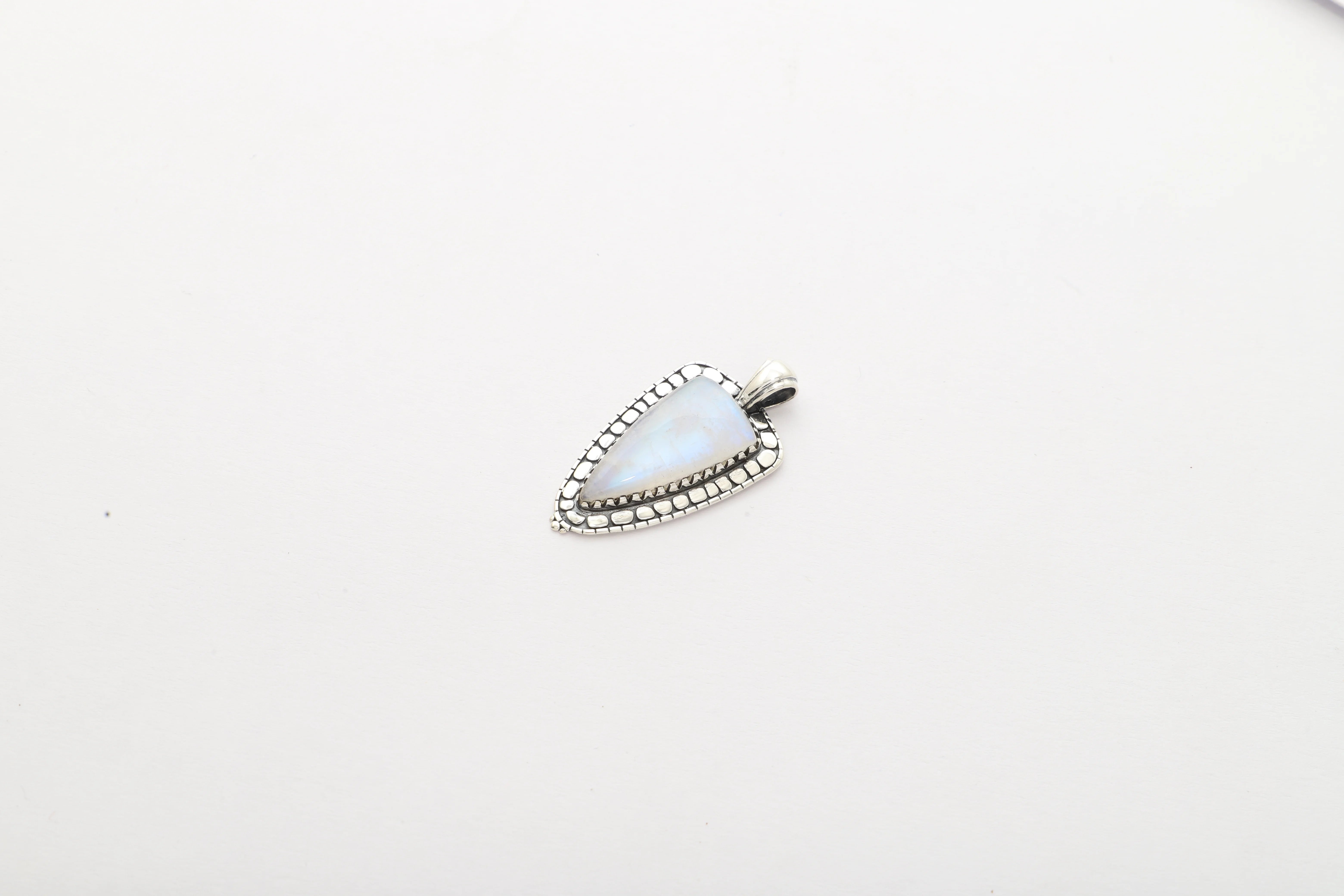 rainbow moonstone pendant