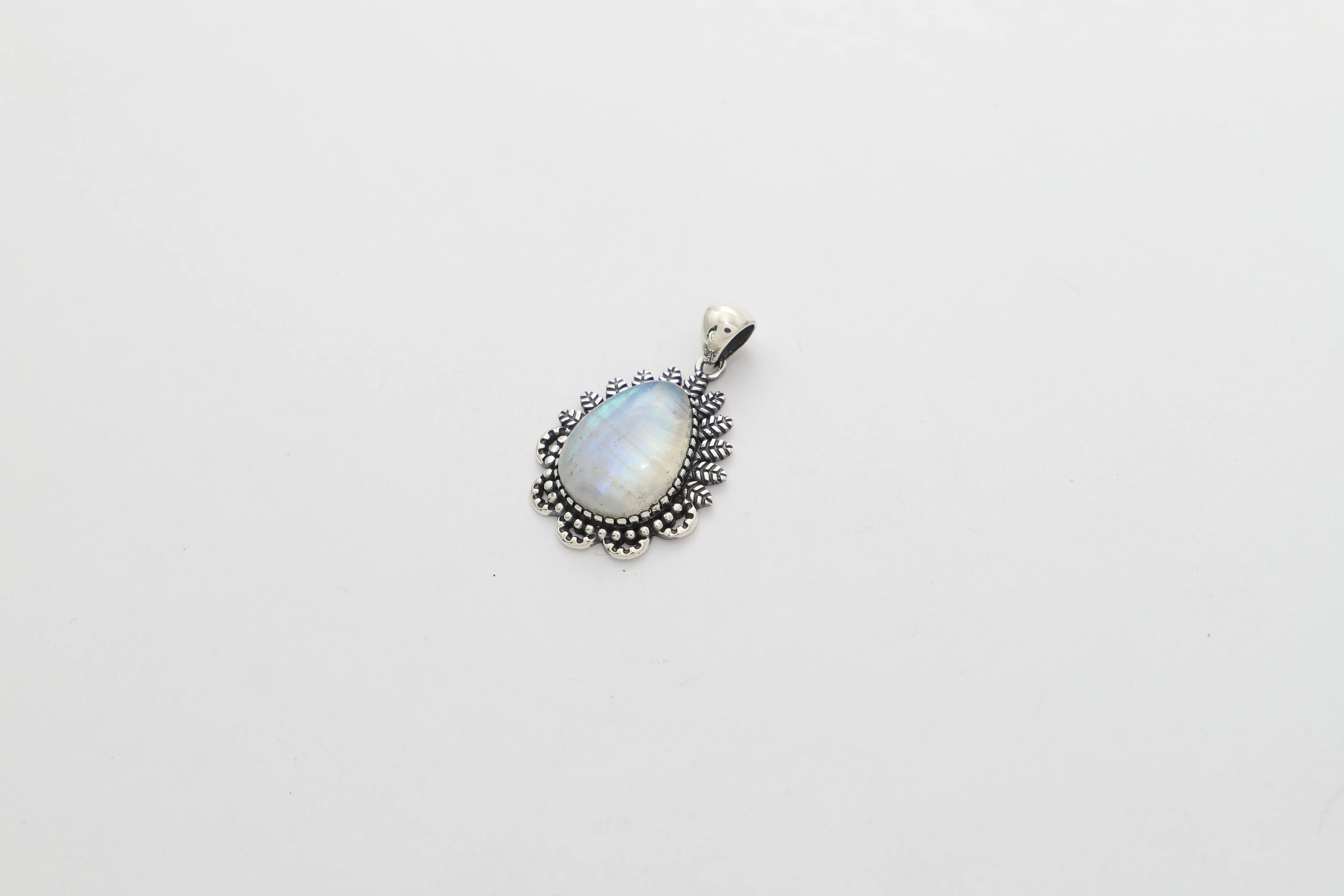 rainbow moonstone pendant