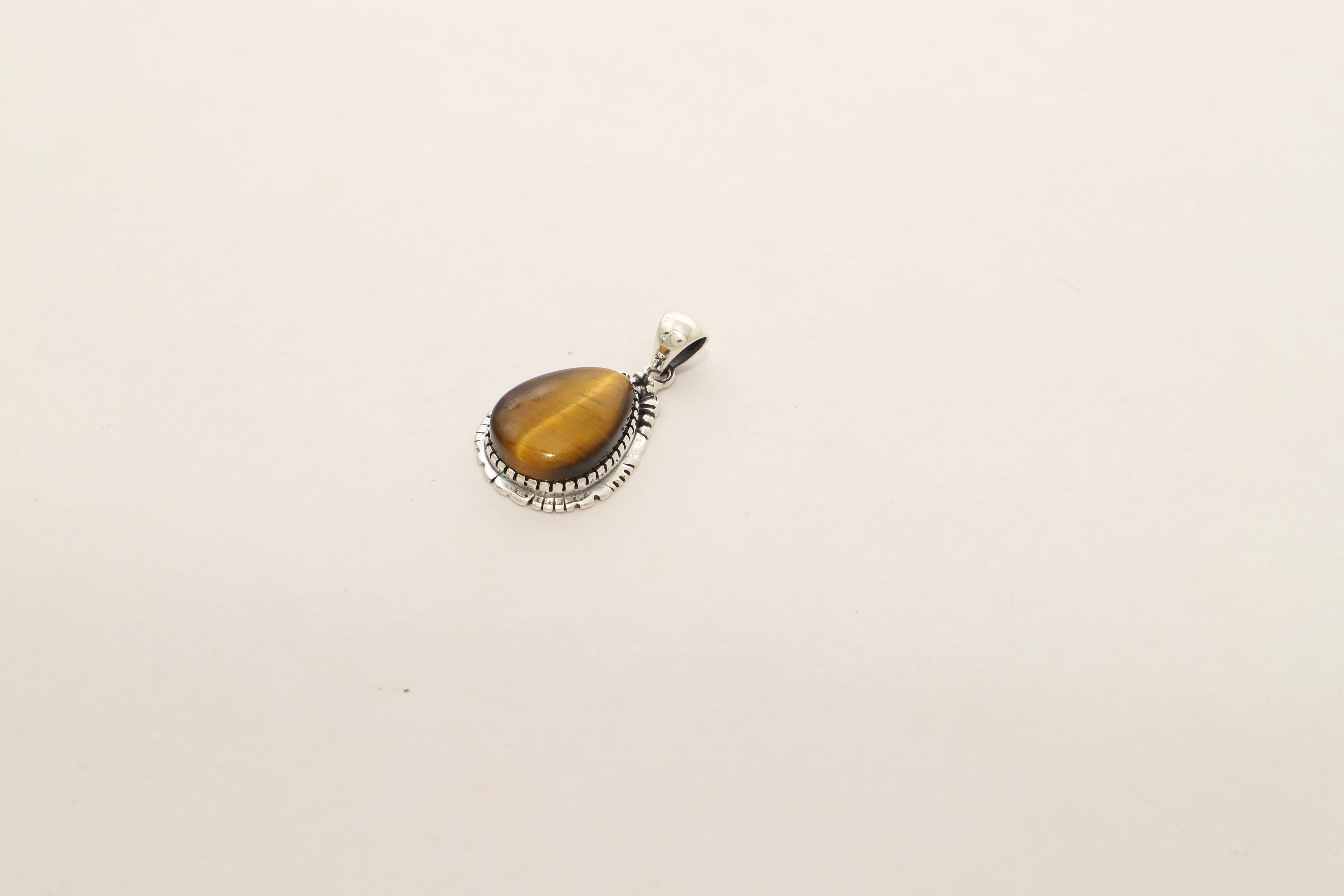 tiger eye pendant