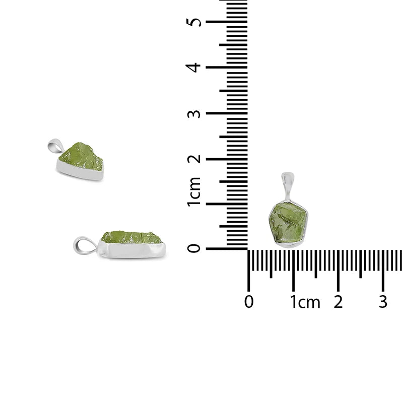 peridot pendant