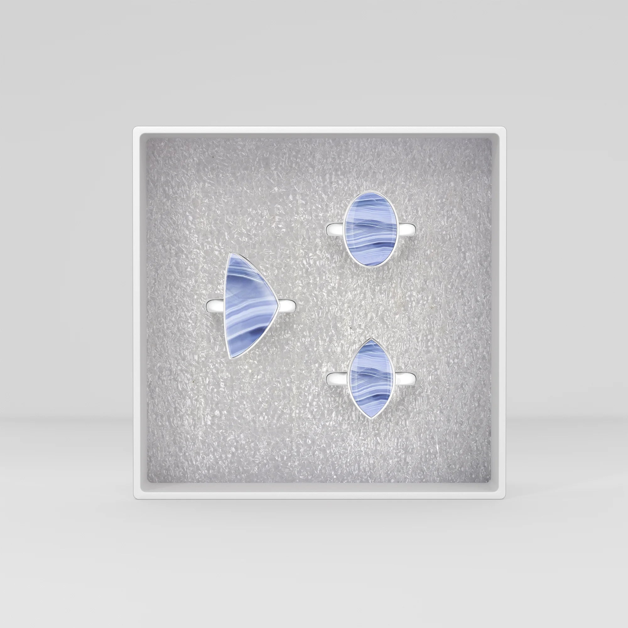 blue-lace-agate bezel-set ring