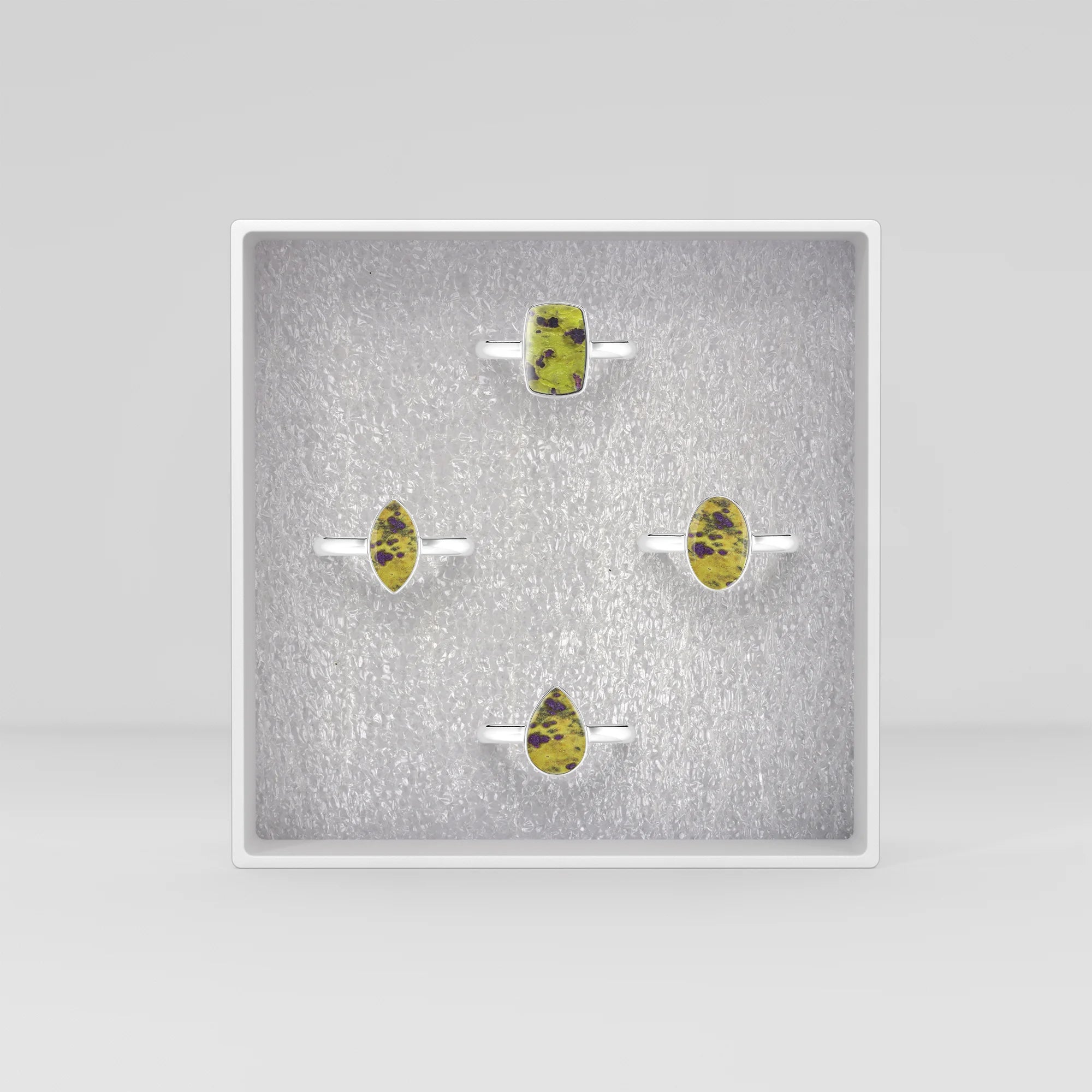 stichitite bezel-set ring